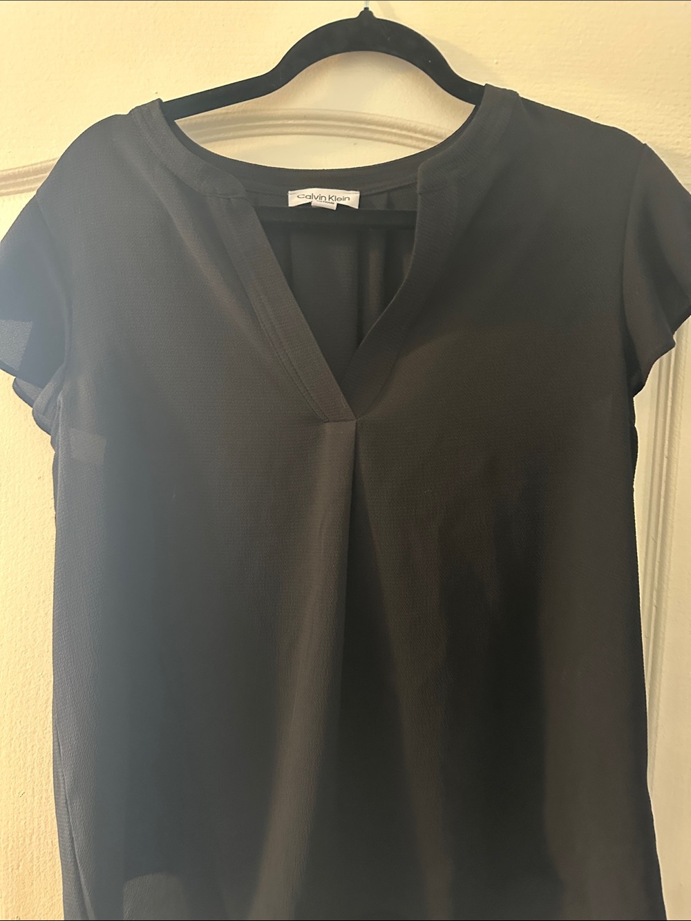 Calvin Klein Black Short-Sleeve V-Neck Pullover Blouse